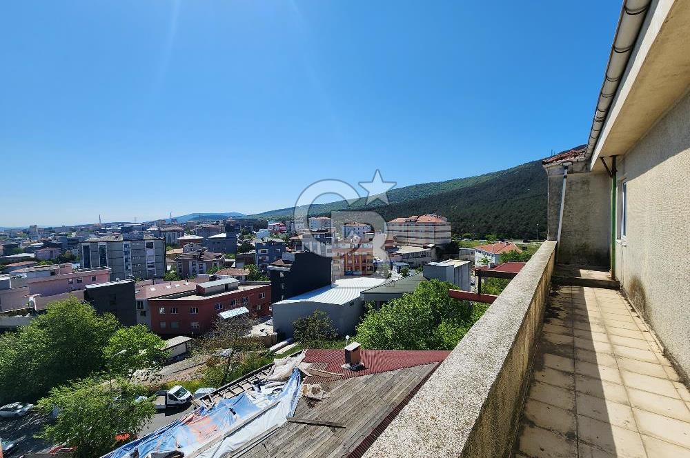 Ataşehir Ferhatpaşa da satılık ticari bina