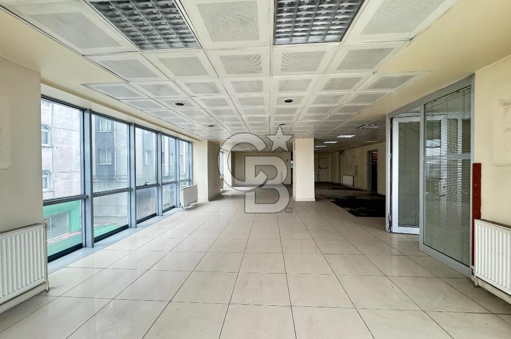 ÜMRANİYE ALEMDAĞ CD ÜZERİ KİRALIK PLAZA KATI