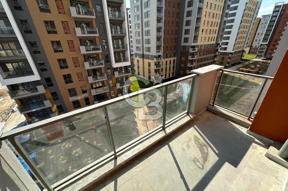 SUR YAPI'DA ''FIRSAT'' SATILIK 2+1 78,5 m² DAİRE PARK MANZARALI