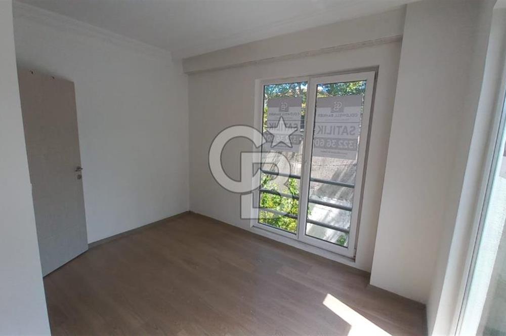 BAŞİSKELE BARBAROS'DA BAHÇELİ SATILIK 2+1 DUBLEKS DAİRE CB TOWER