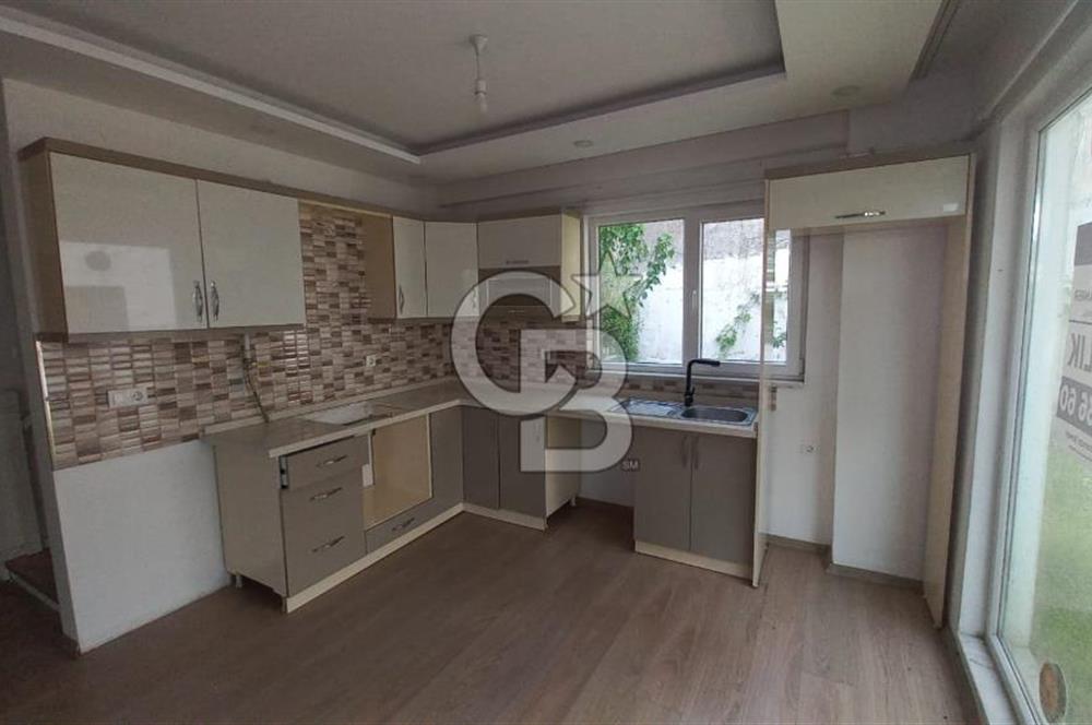 BAŞİSKELE BARBAROS'DA BAHÇELİ SATILIK 2+1 DUBLEKS DAİRE CB TOWER