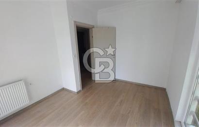 BAŞİSKELE BARBAROS'DA BAHÇELİ SATILIK 2+1 DUBLEKS DAİRE CB TOWER