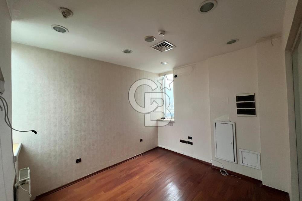 ÇANKAYA YILDIZ TURAN GÜNEŞ BULVARINDA CEPHE 7200 M2 KİRALIK BİNA 