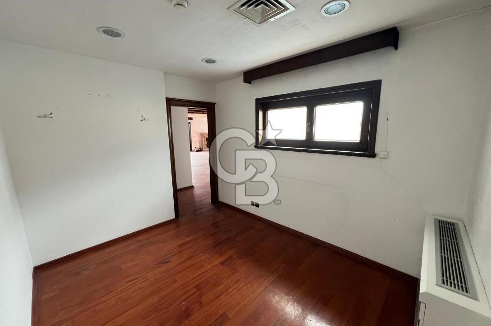 ÇANKAYA YILDIZ TURAN GÜNEŞ BULVARINDA CEPHE 7200 M2 KİRALIK BİNA 