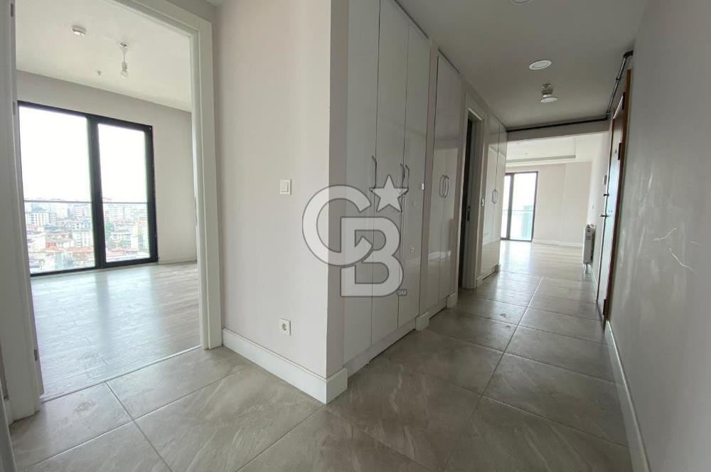 KARTAL ARTKULE'DE ADALAR MANZARALI GÜVENLİKLİ HAVUZLU 3+1