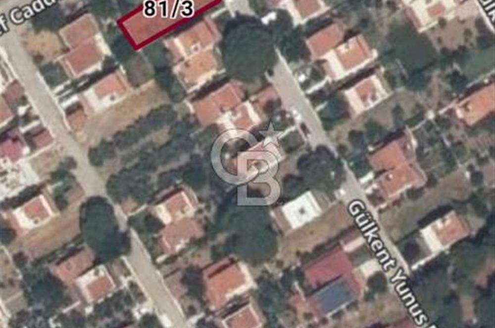 DİKİLİ GÜLKENT SİTESİNDE DENİZE YAKIN MESAFEDE VİLLA İMARLI FIRSAT ARSA