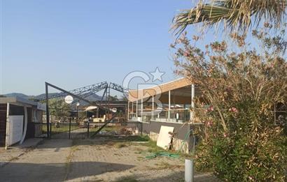 DİKİLİ GÜLKENT SİTESİNDE DENİZE YAKIN MESAFEDE VİLLA İMARLI FIRSAT ARSA