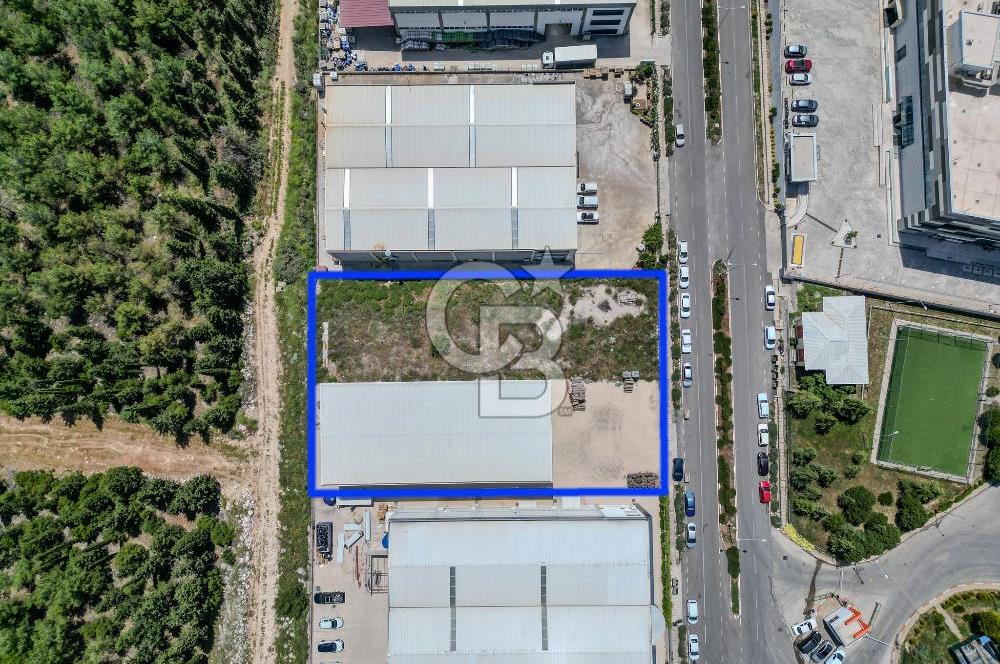 İZMİR İTOB OSB'de 2500 m2 ARSADA -625 m2 H:10 MT SATILIK FABRİKA
