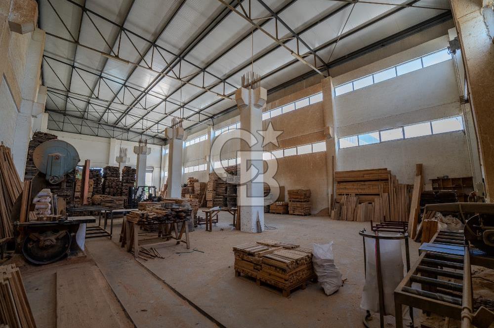 İZMİR İTOB OSB'de 2500 m2 ARSADA -625 m2 H:10 MT SATILIK FABRİKA