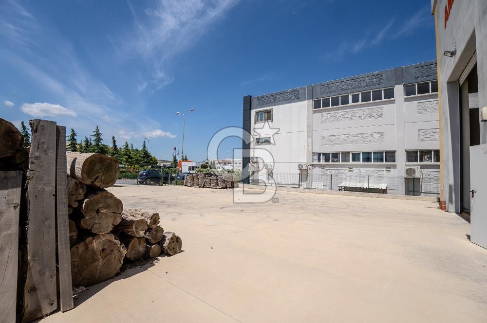 İZMİR İTOB OSB'de 2500 m2 ARSADA -625 m2 H:10 MT SATILIK FABRİKA