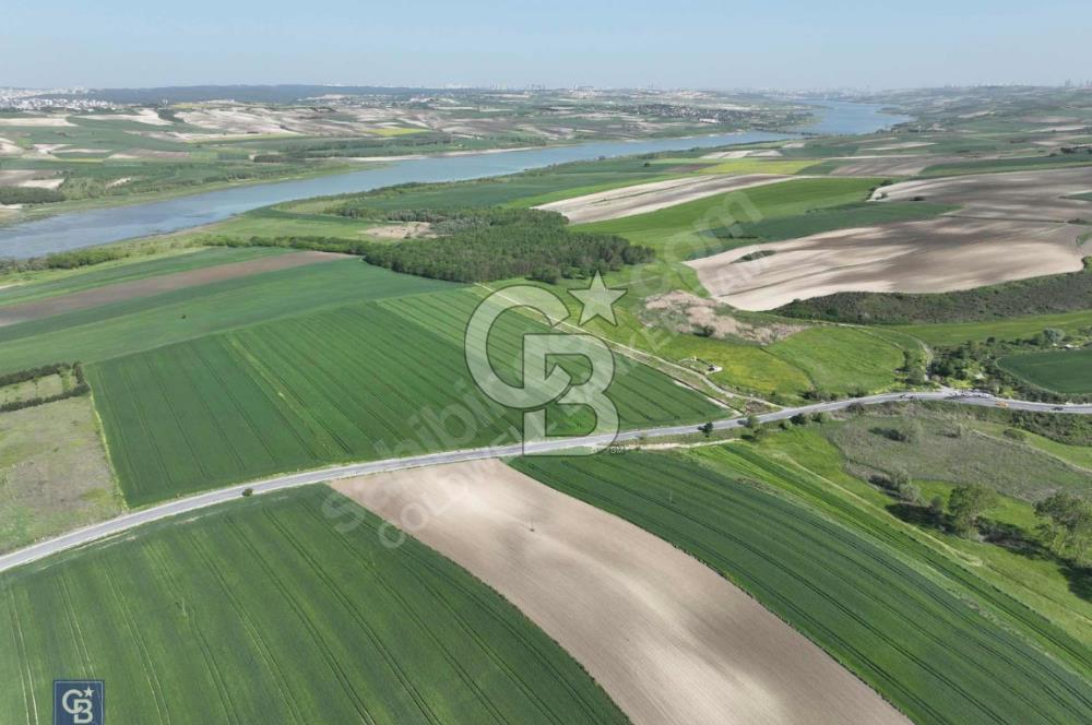 DURSUNKÖY'DE CADDE CEPHE 300 M2 TARLA