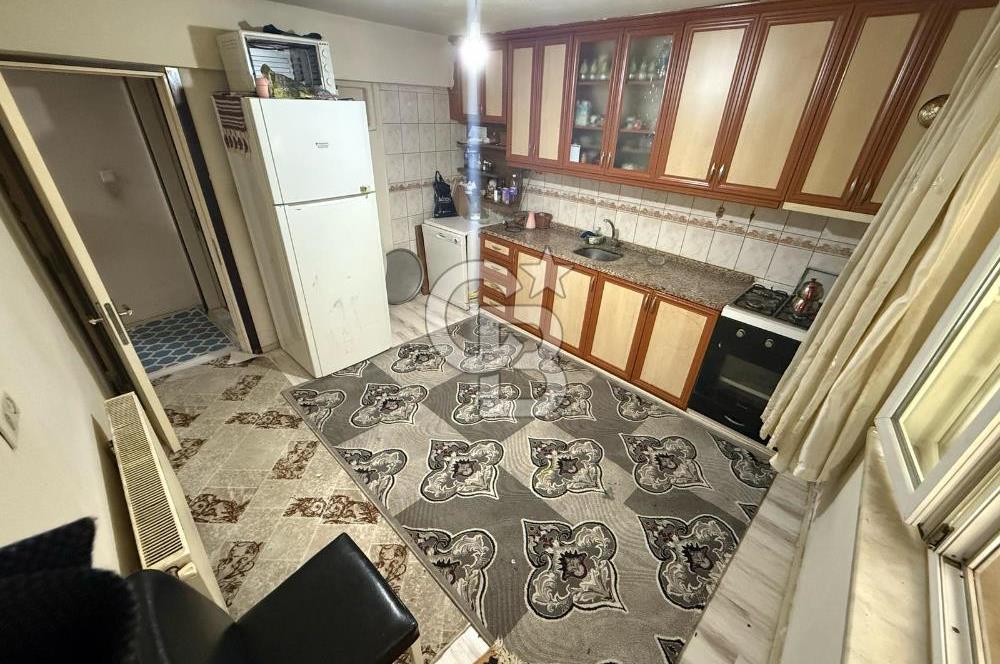 Değirmenönü Mahallesi Eşyasız 2+1 Satılık Daire