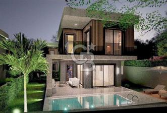 KUŞADASI GÜZELÇAMLI'DA MÜSTAKİL HAVUZLU 140m2 3+1 SATILIK VİLLA