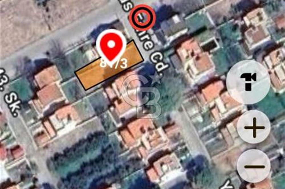DİKİLİ GÜLKENT SİTESİNDE DENİZE YAKIN MESAFEDE VİLLA İMARLI FIRSAT ARSA