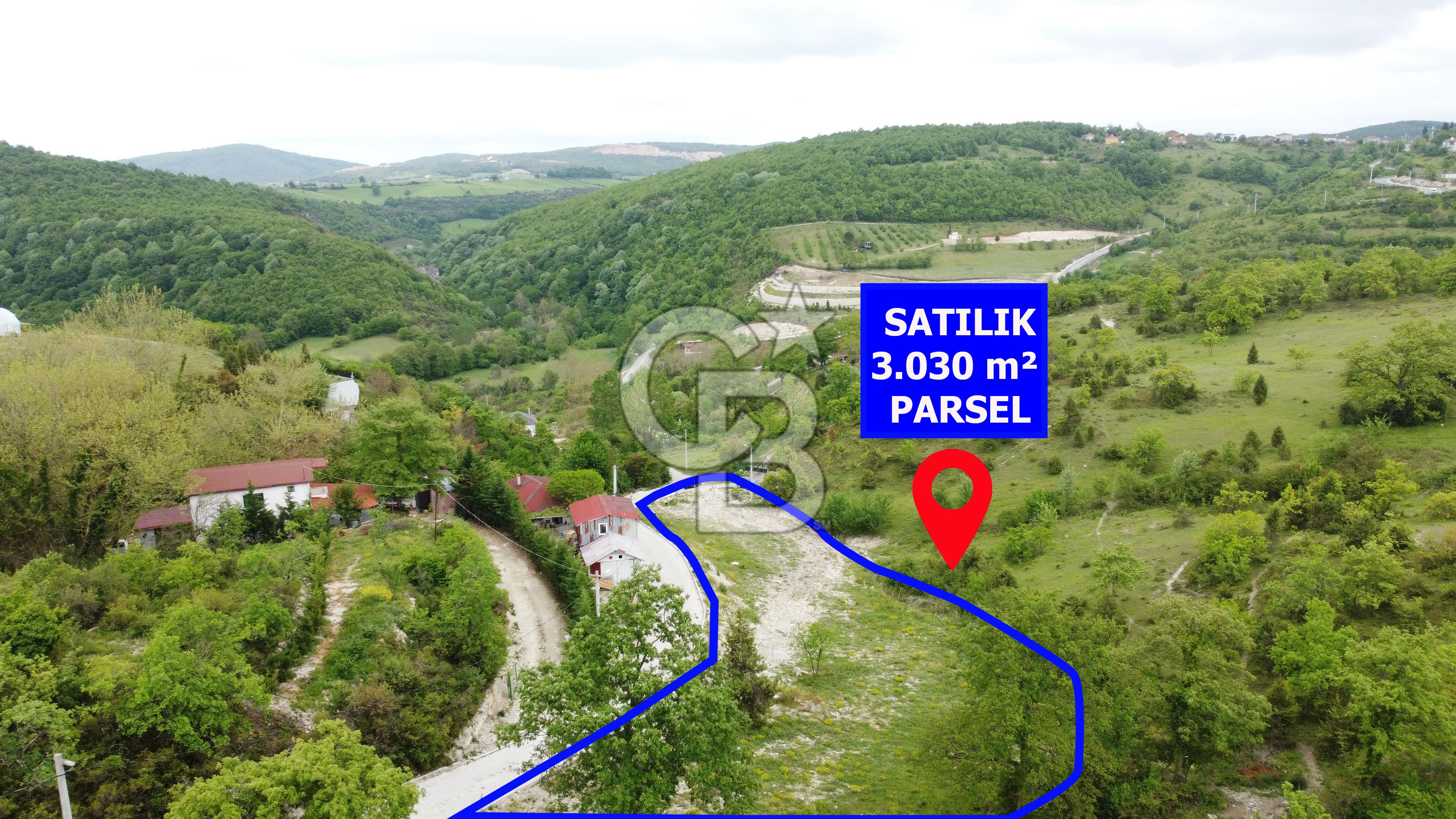 Duraklı Köyü İmar Sınırı İçinde Yol Üzeri Satılık 3.030m² Parsel