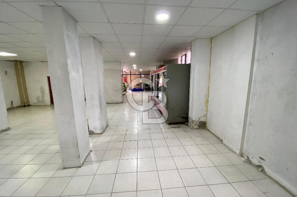 KOCAELİ KARTEPE FSM'DE CADDE ÜZERİ KİRALIK DÜKKAN