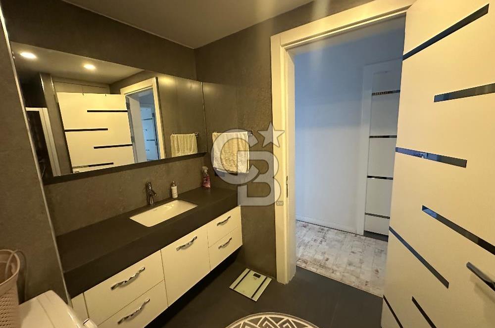Şemikler Mahallesi’nde Havuzlu Site İçerisinde Lüks 3+1 Satılık Daire