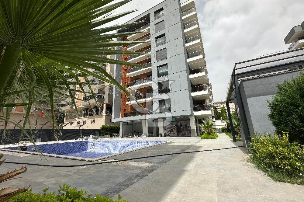 Şemikler Mahallesi’nde Havuzlu Site İçerisinde Lüks 3+1 Satılık Daire