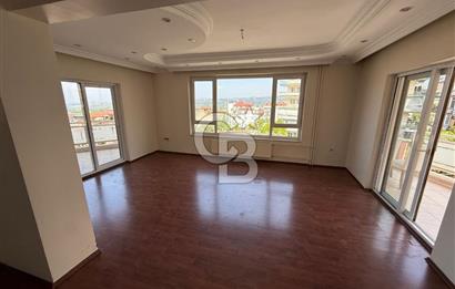 Bağbaşı Mahallesi Özgür Sitesi'nde Satılık 2+1 Geniş Daire