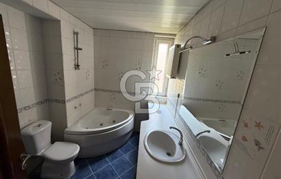 Bağbaşı Mahallesi Özgür Sitesi'nde Satılık 2+1 Geniş Daire