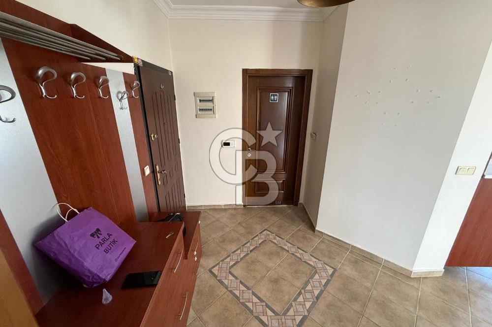 Bağbaşı Mahallesi Özgür Sitesi'nde Satılık 2+1 Geniş Daire