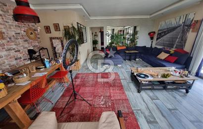 Cadde 50mt Mesafede 160m2 Dubleks
