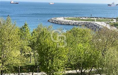 Sahilde Deniz Manzaralı Otoparklı Balkonlu 4+1 Satılık Daire