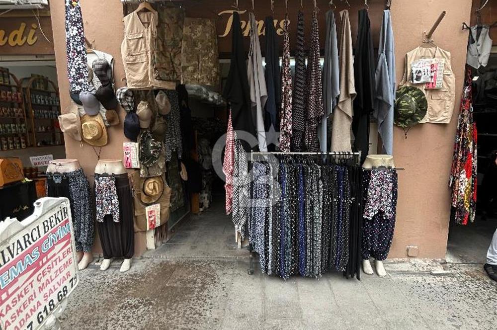 Adana nın kalbi Tarihi Büyüksaat Civarı Satılık Dükkan