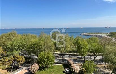 Sahilde Deniz Manzaralı Otoparklı Balkonlu 4+1 Satılık Daire