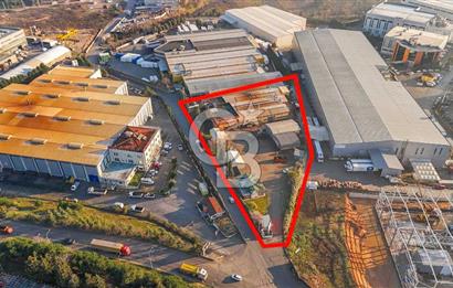 Gebze Pelitli Merkezde Üzerinde Fabrika ve Depo Olan 6090m2 Arsa