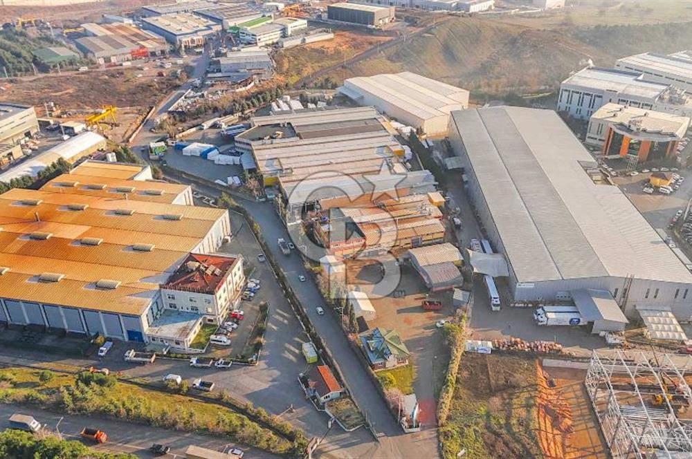 Gebze Pelitli Merkezde Üzerinde Fabrika ve Depo Olan 6090m2 Arsa