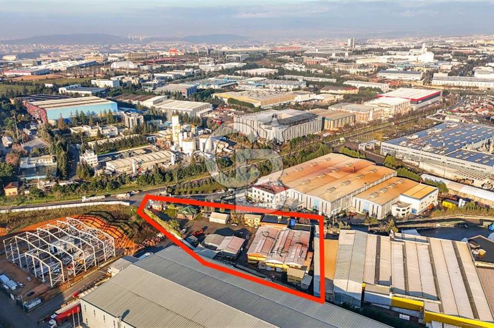 Gebze Pelitli Merkezde Üzerinde Fabrika ve Depo Olan 6090m2 Arsa