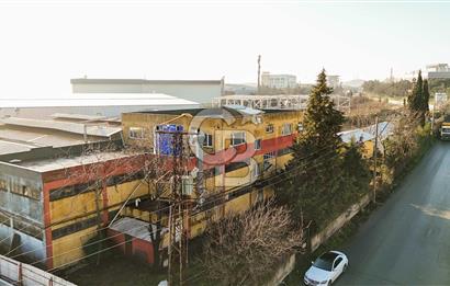 Gebze Pelitli Merkezde Üzerinde Fabrika ve Depo Olan 6090m2 Arsa