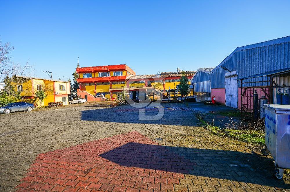 Gebze Pelitli Merkezde Üzerinde Fabrika ve Depo Olan 6090m2 Arsa