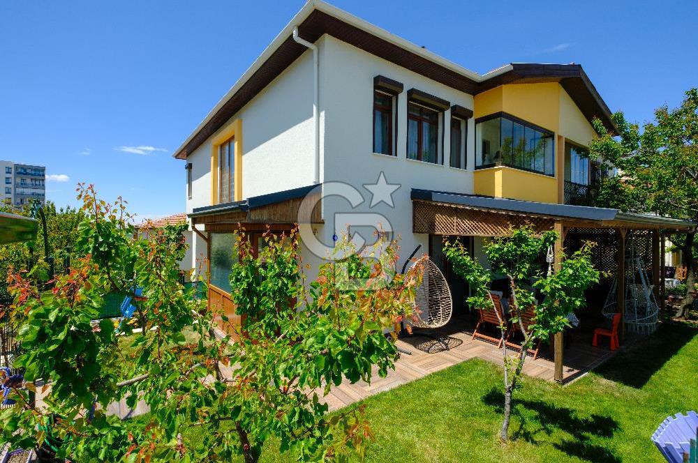 TÜRKKONUT DUHAKENT SİTESİ GENİŞ BAHÇELİ EMSALSİZ 5+1 VİLLA