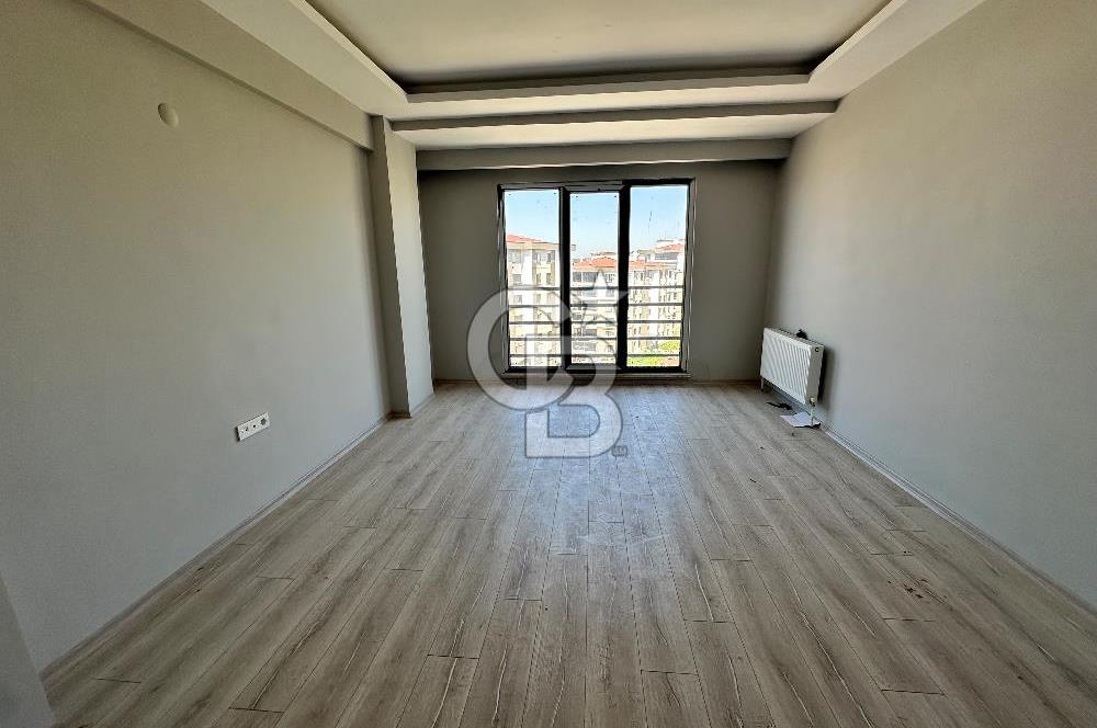 Çanakkale Merkez esenler de site içerisinde kapalı mutfak satılık 2+1 daire