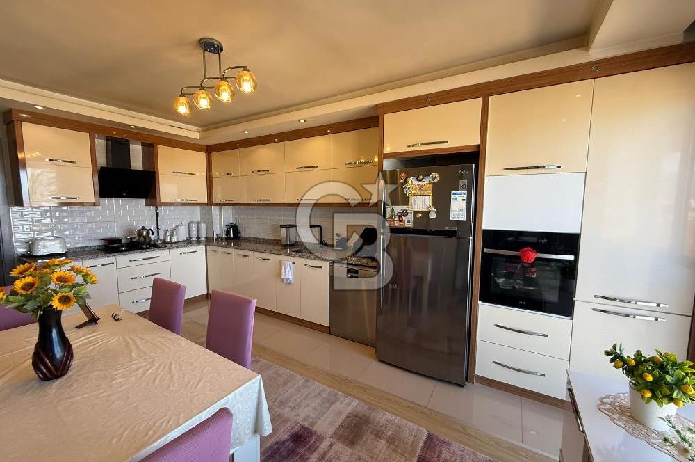 Çıtır Fırın Sokağı'nda Manzaralı Satılık 4+1 Dubleks Daire