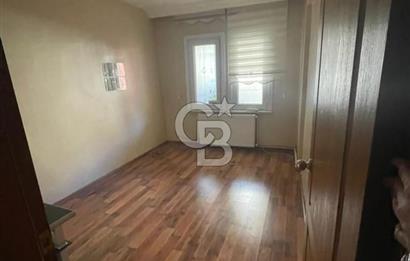 Şirinevler Meydan'da, Bakımlı, Aile Apartmanında Kiralık Daire