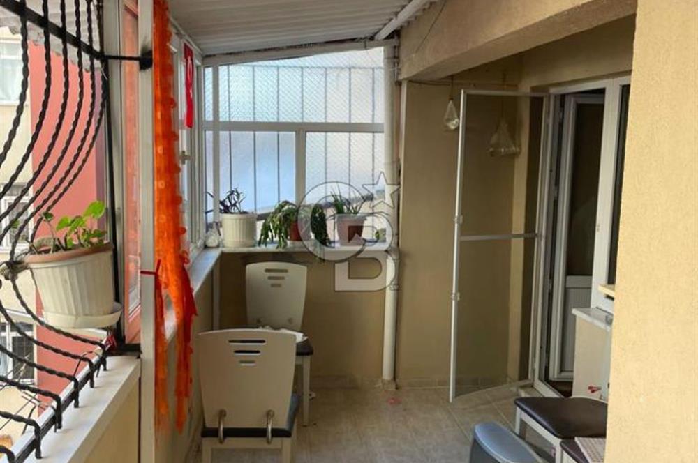 Şirinevler Meydan'da, Bakımlı, Aile Apartmanında Kiralık Daire