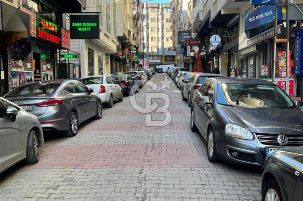 Şirinevler Meydan'da, Bakımlı, Aile Apartmanında Kiralık Daire
