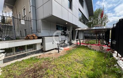 ÇANKAYA İLKBAHAR MAH. KİRALIK FULL MOBİLYALI 2200 M2 VİLLA