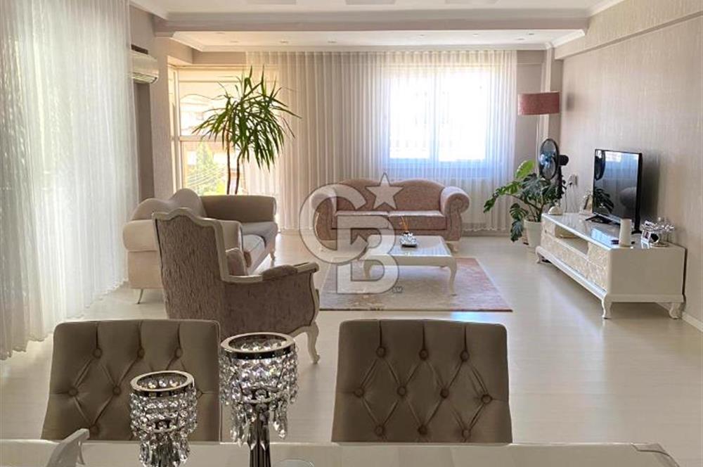 Mehmetçik Mah. 5+1 Satılık 420 m2 Dubleks Daire