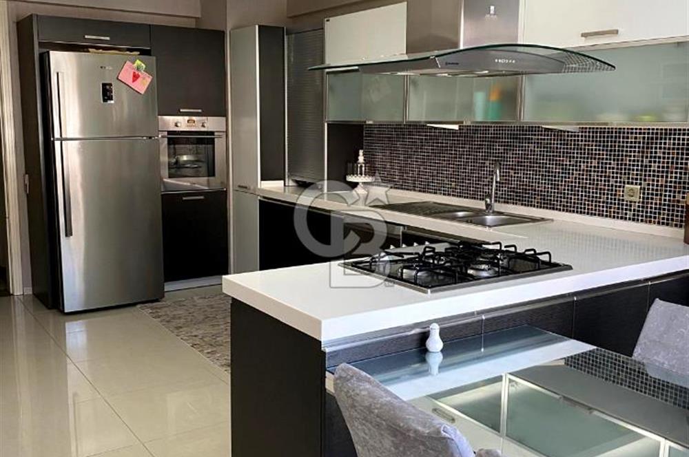 Mehmetçik Mah. 5+1 Satılık 420 m2 Dubleks Daire