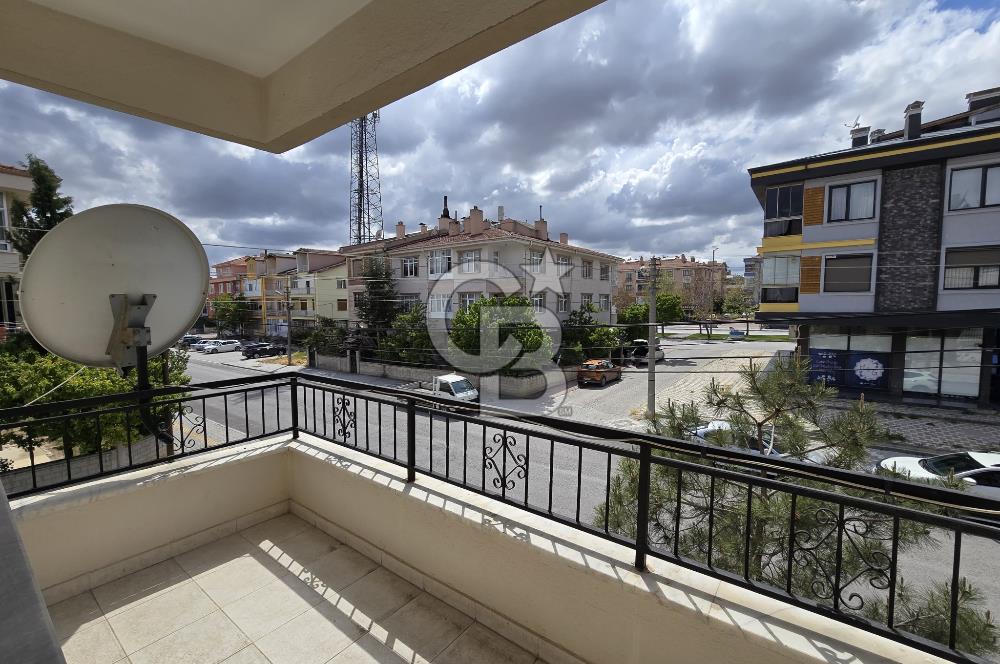 COLDWELL BANKERDAN SELÇUKLUDA MERKEZİ KONUMDA SATILIK 3+1 DAİRE