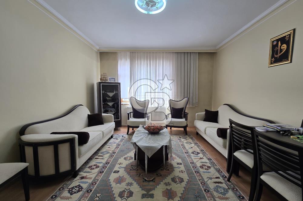 COLDWELL BANKERDAN SELÇUKLUDA MERKEZİ KONUMDA SATILIK 3+1 DAİRE