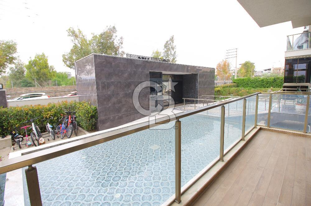 BUCA - FIRAT MAH. İCON LİFE SİTESİ'NDE SATILIK 3+1 LÜX DAİRE