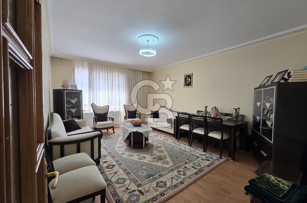 COLDWELL BANKERDAN SELÇUKLUDA MERKEZİ KONUMDA SATILIK 3+1 DAİRE