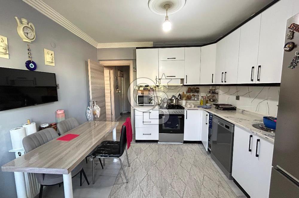 MANİSA KUSBAHCEDE GENİS, 3 CEPHELİ 3+1 SATILIK DAİRE