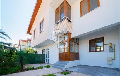 CB Zenith | ERKİLET ERTUĞRUL GAZİDE 7+1 SATILIK VİLLA