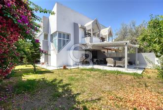 MUSELAND- ÇEŞME ILICA'DA SATILIK VİLLA